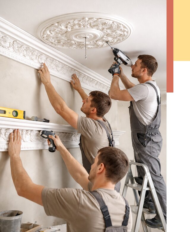 Монтаж лепнины на потолок в Усть-Илимске от 3328 руб. быстро и недорого | ОТДЕЛОЧНИК-Сть